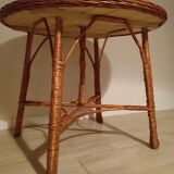 Round wicker table