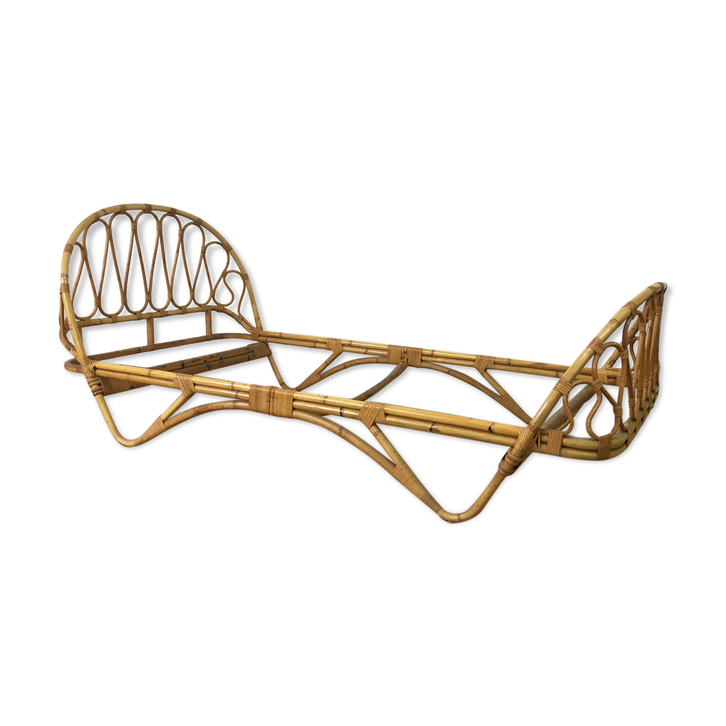 Rattan basket bed 1 place