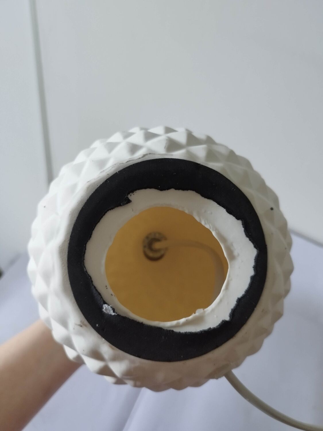 Pineapple lamp in white biscuit