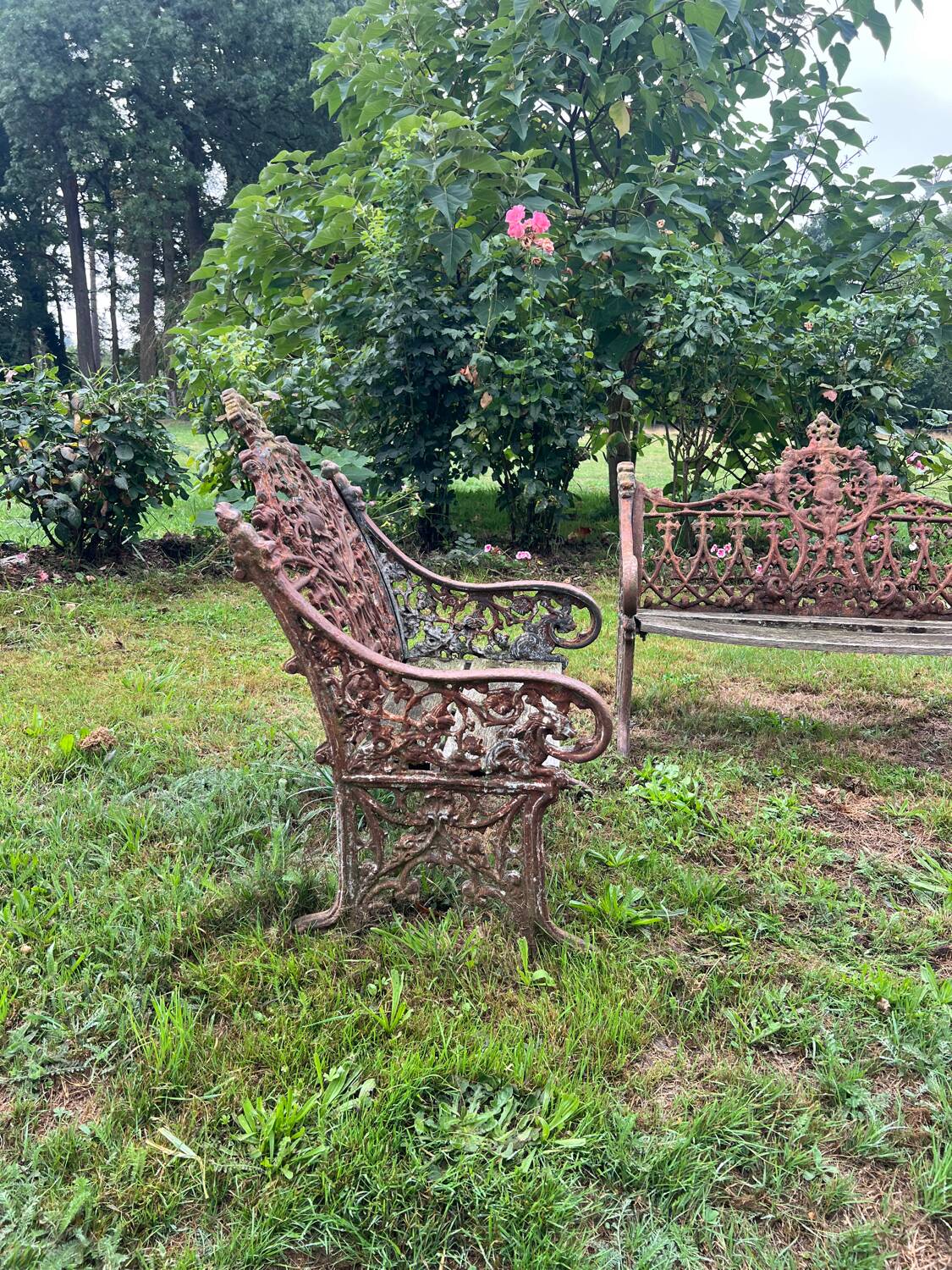 Sculpted cast iron garden furniture