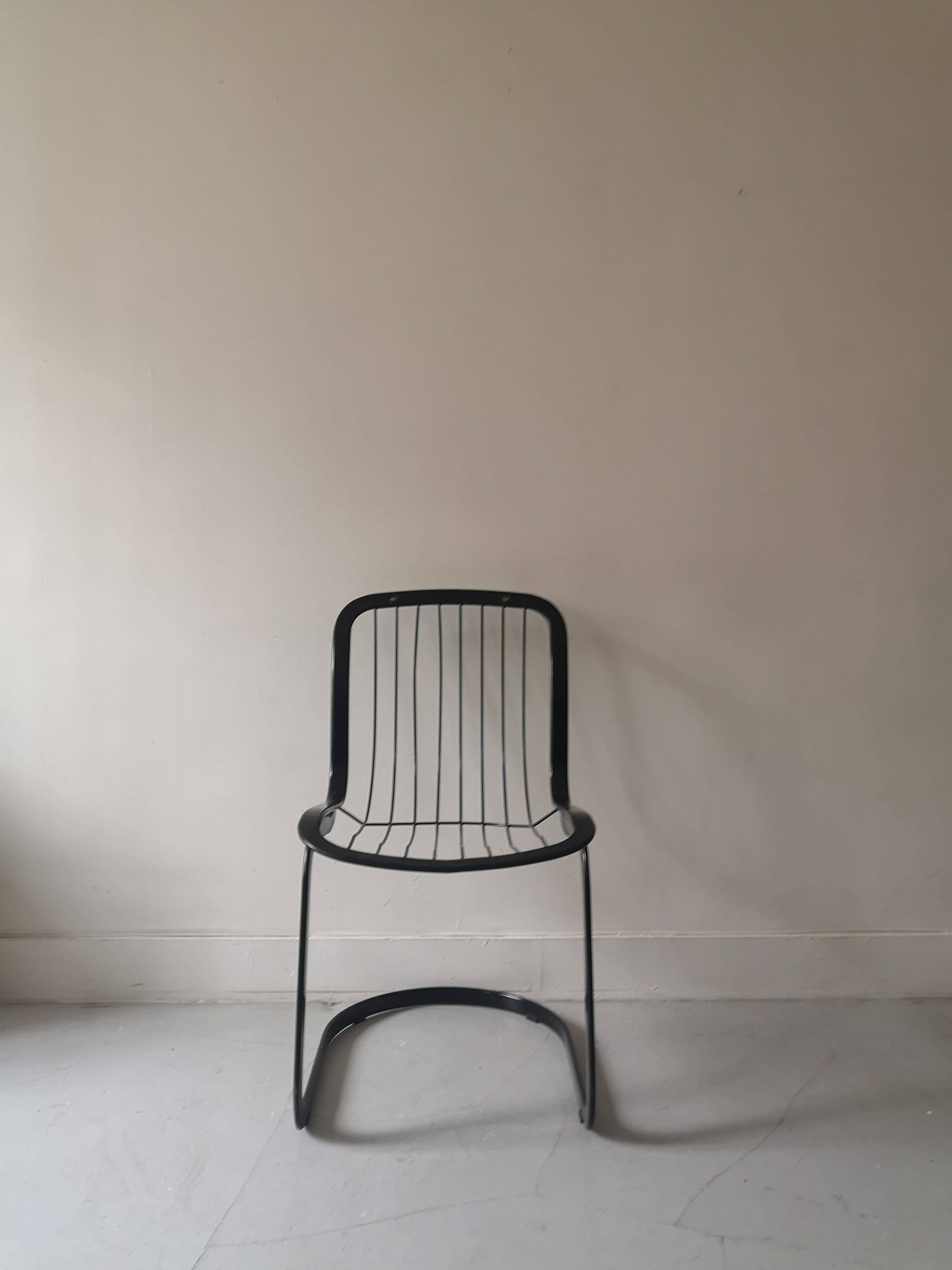Wired chair in black metal Cidue, Italy 1970