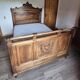 Lit ancien sculpté – bois massif style Louis Philippe