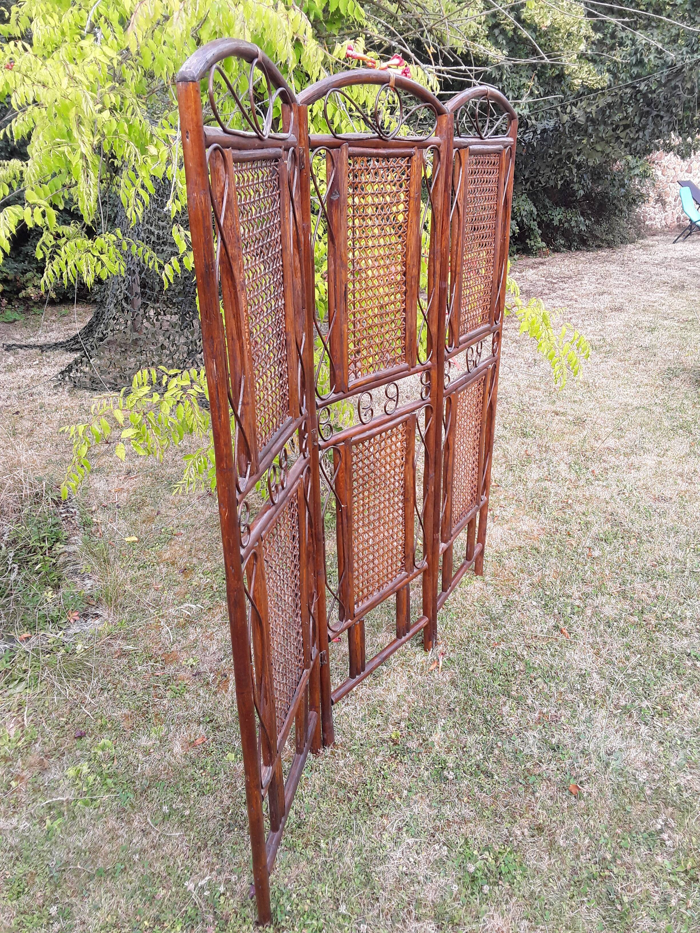 Vintage rattan screen