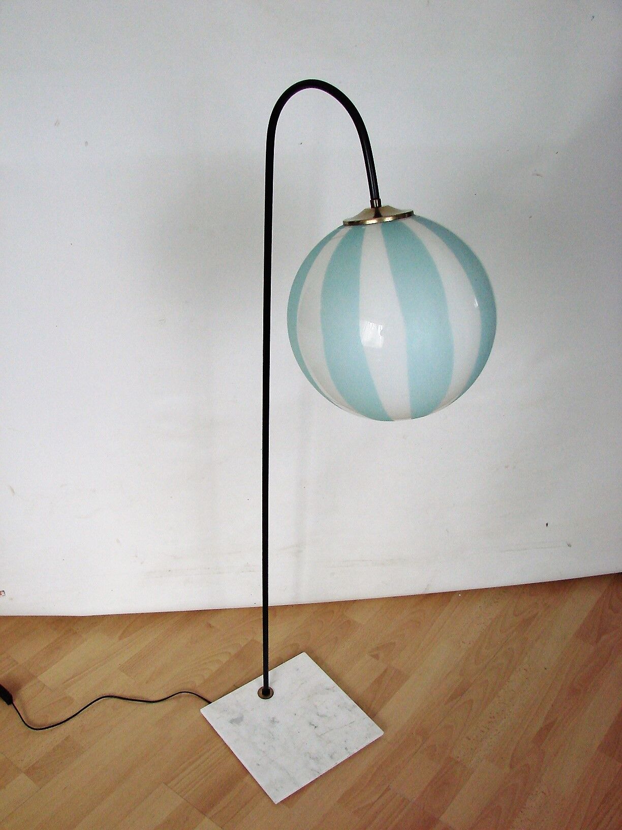 Modernistic floor lamp , 70s