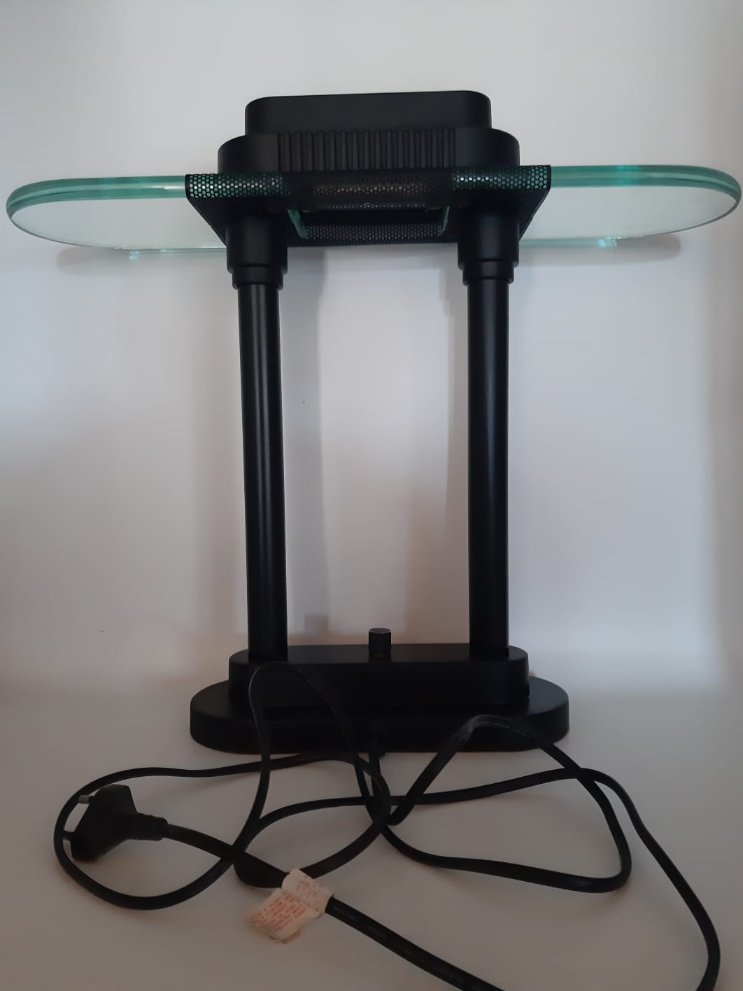 Desk lamp