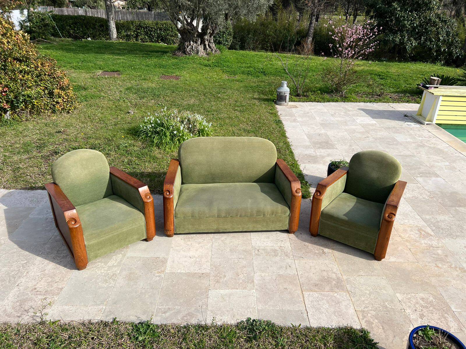 Art Deco sofa and armchairs