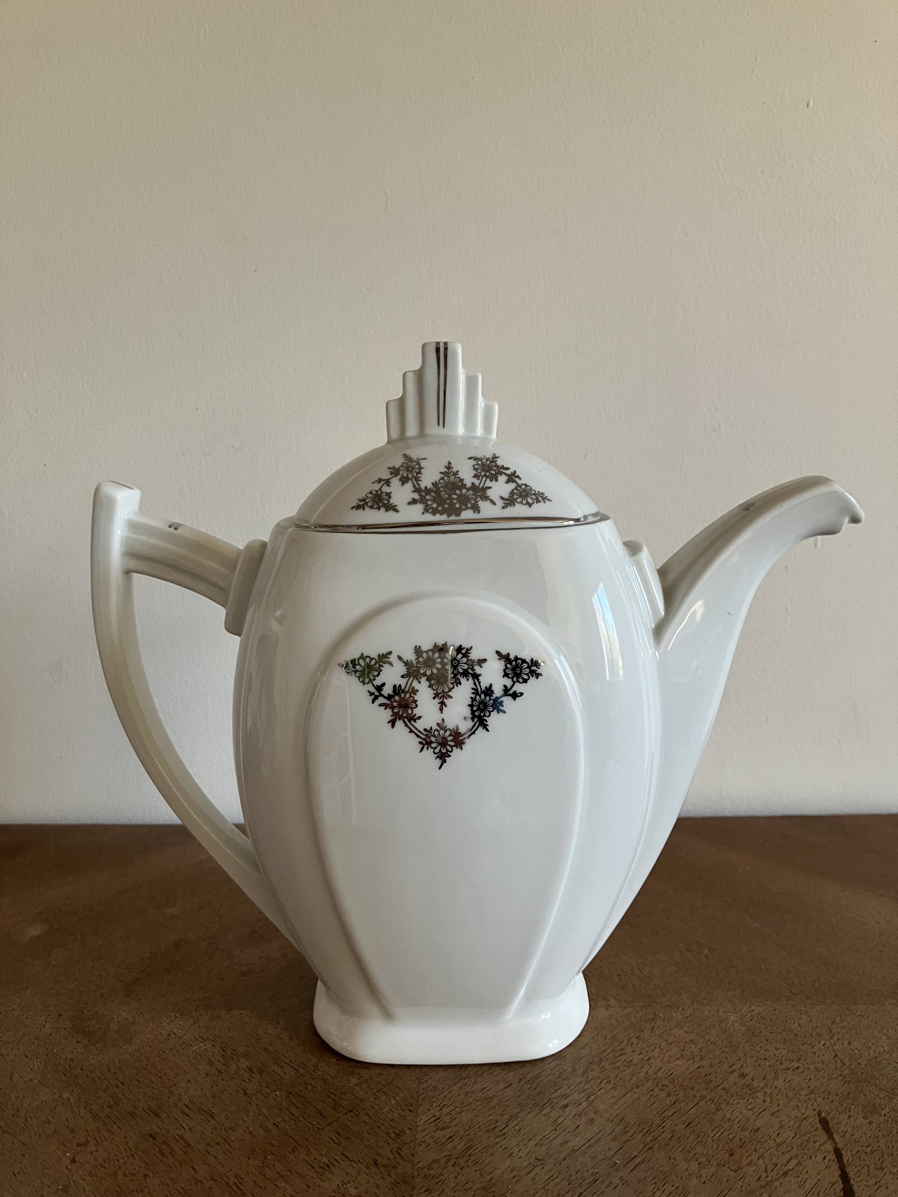 Art Deco porcelain coffee pot