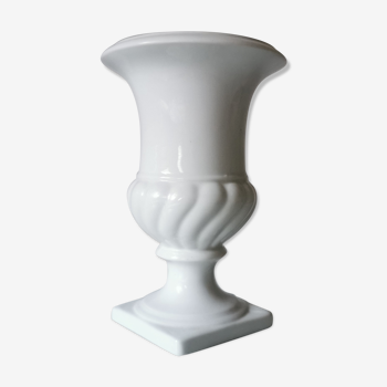 Medici porcelain vase