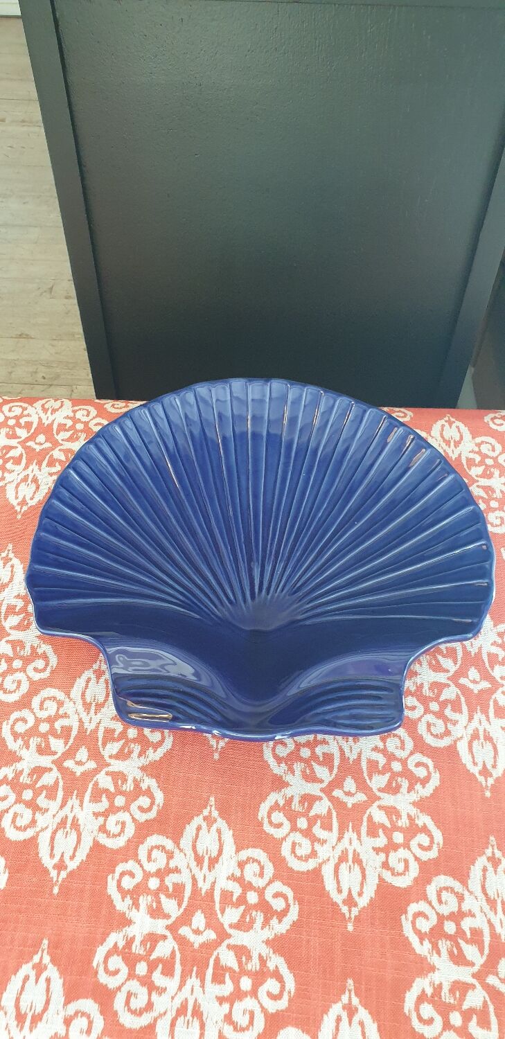 Shell dish
