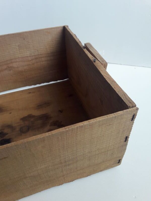 Dairy wood box Charentes