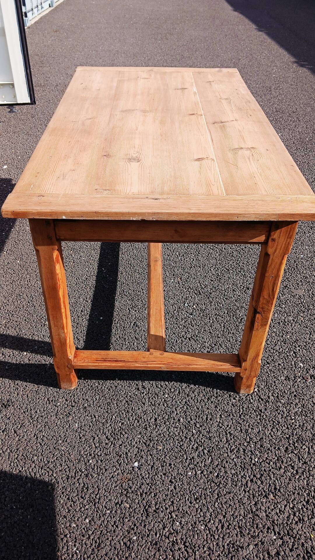 Small farmhouse table