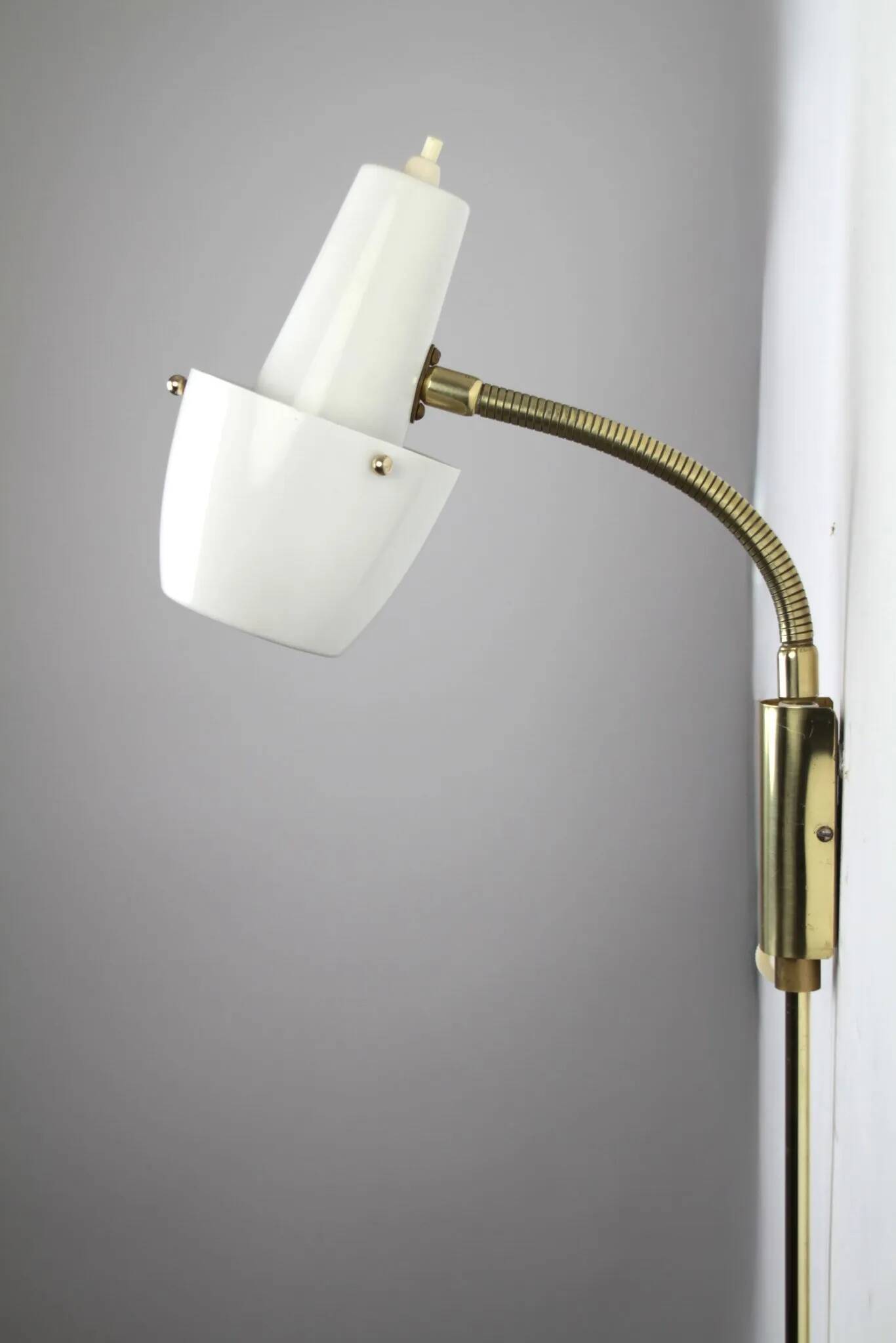 Model V-45 Wall Lamp by Eric Wärnå for EWÅ Armaturfabrik, Värnamo, Sweden — 1960s