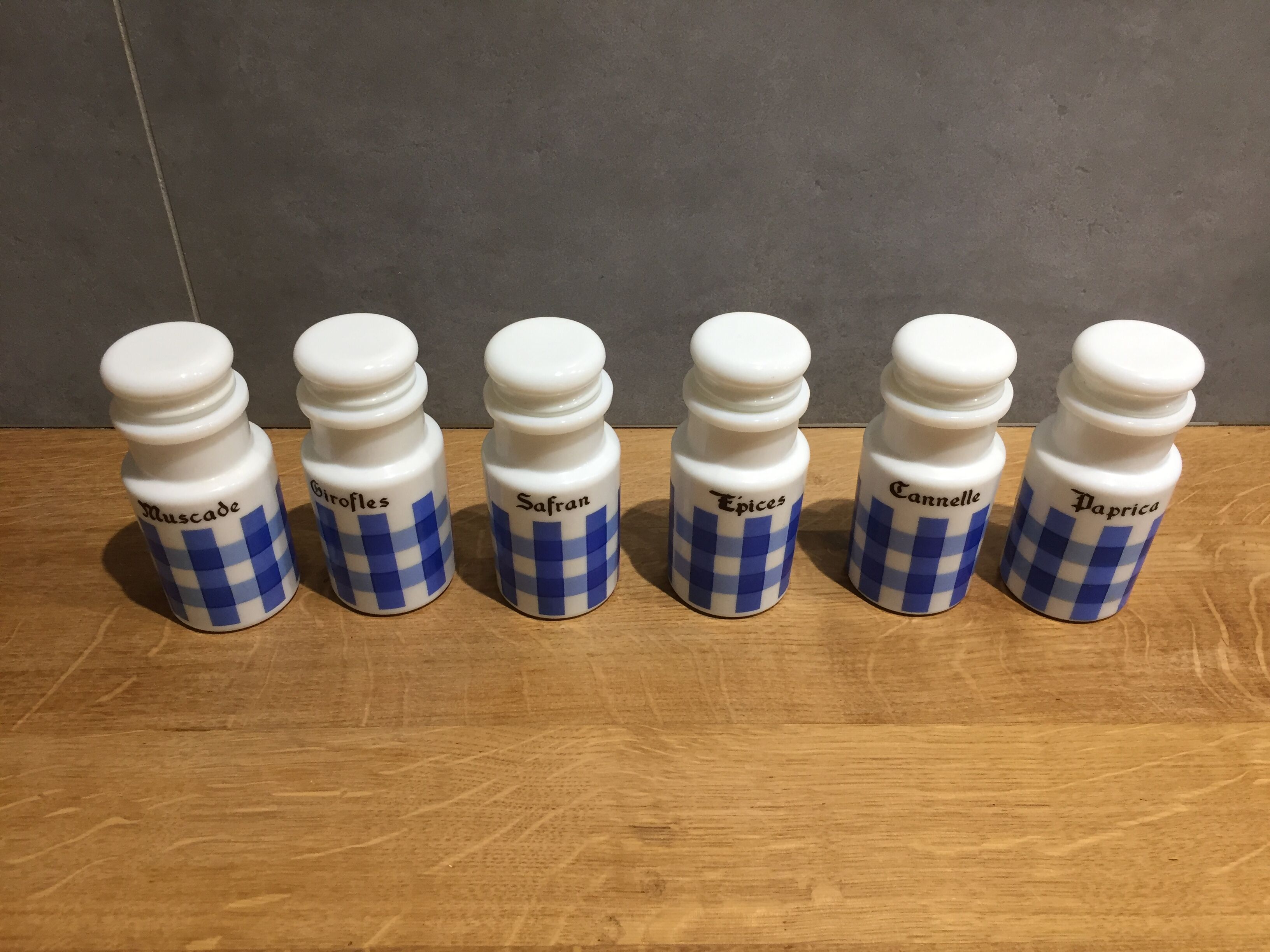 Set of 6 opaline spice pots from the 1960s