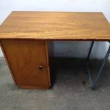 Desk and chair in bauhaus style