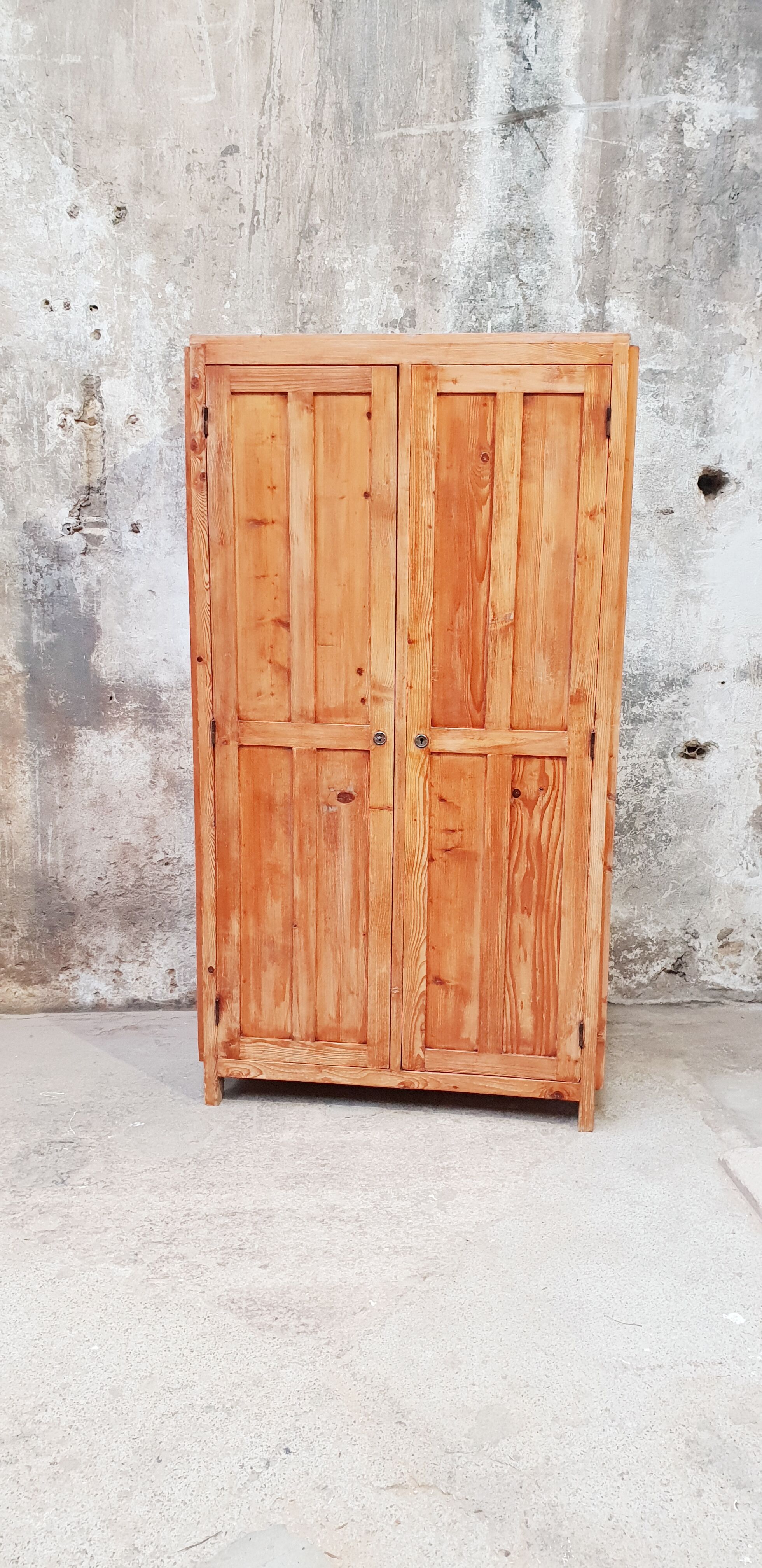 Vintage Parisian wardrobe