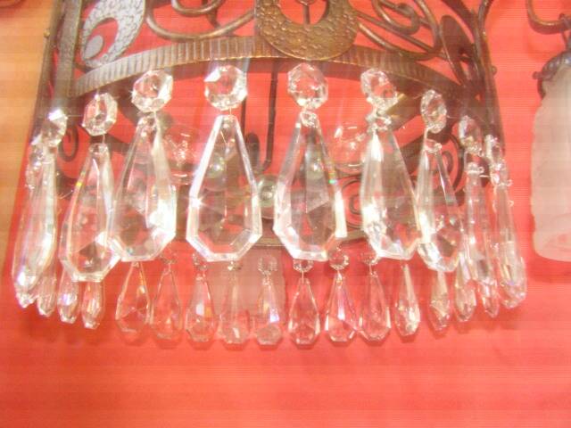 Chandelier in wrought iron from the "art deco" period (1925)