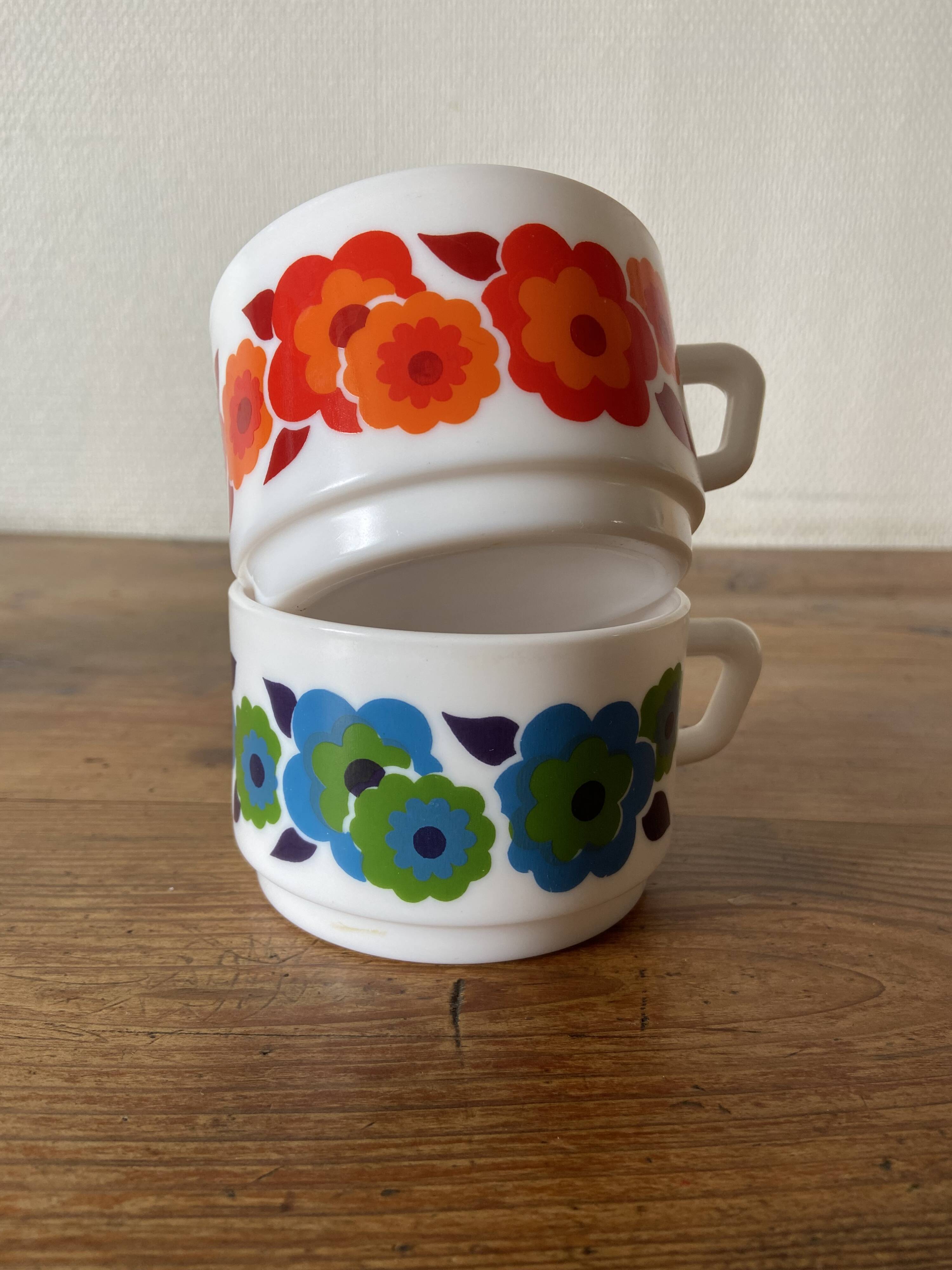 Duo de tasses arcopal vintage années 80, motif Lotus