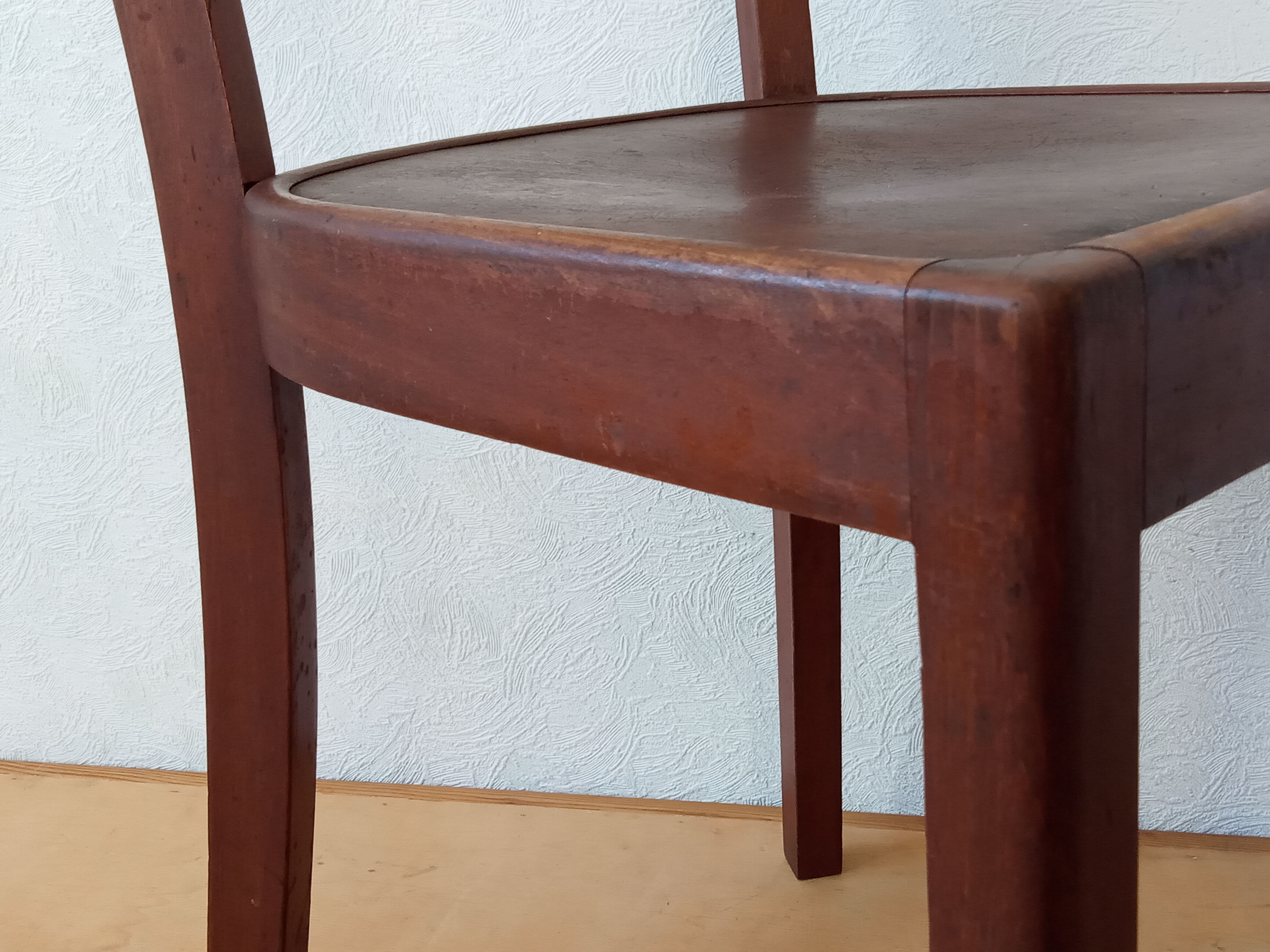 Chaise de bistrot années 50