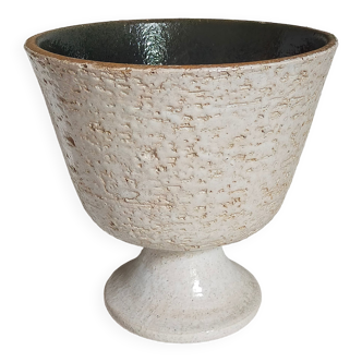 Vintage freestanding ceramic cup