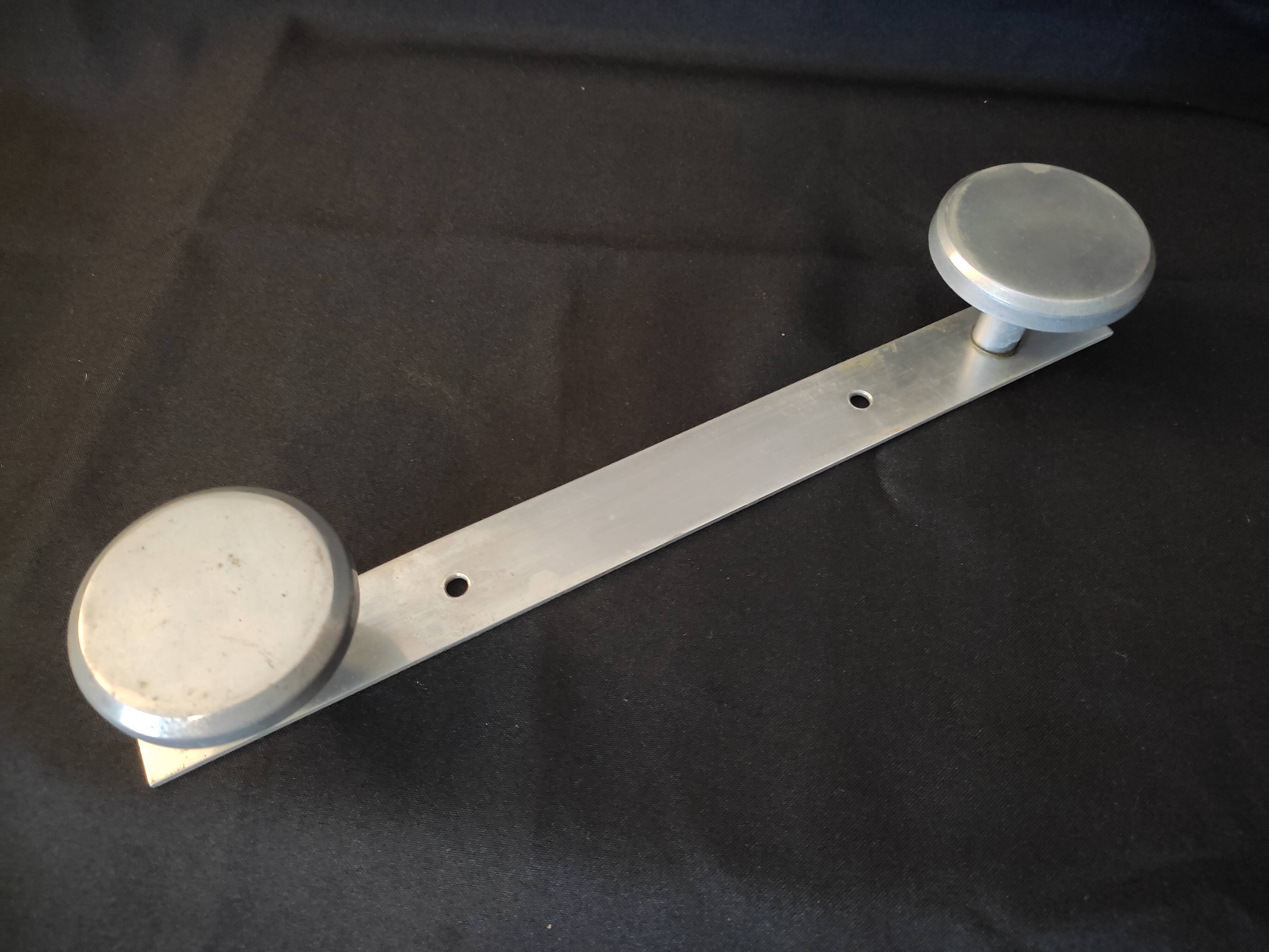 Aluminum bed