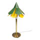 Lampe de table en laiton et métal, fabriquée à partir de pièces de design recyclées.
