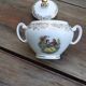 Set of 4 cups and sugar bowl Haute porcelaine de Berry