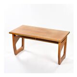 Desk with two openwork cheeks on the sides design 1980