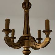 Lustre en bois doré ancien