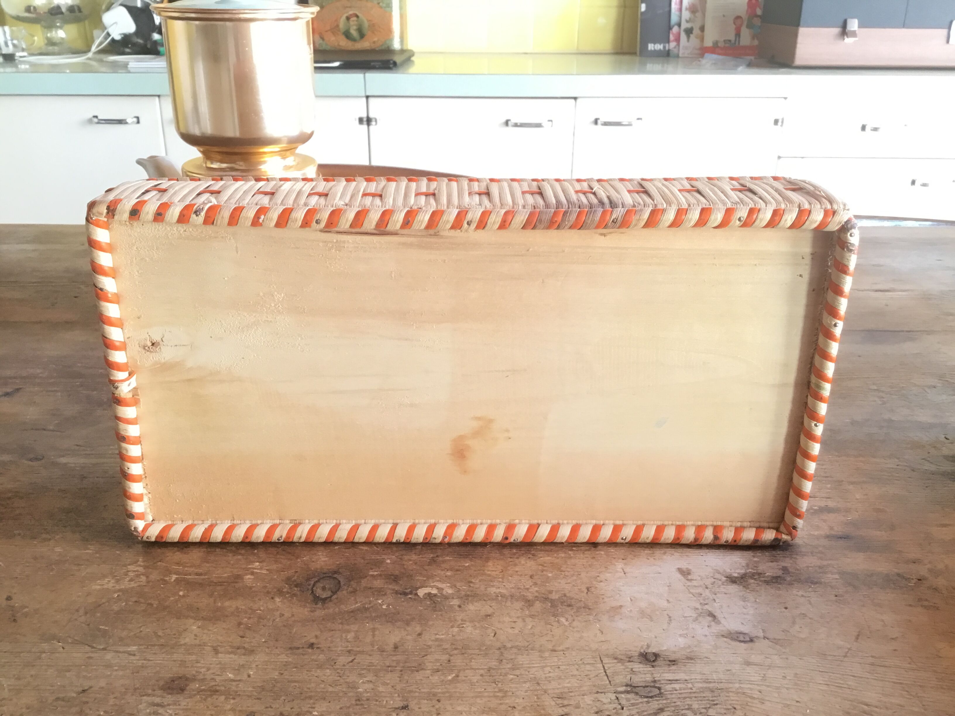 Vintage glasses holder