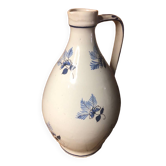 Ancien pichet céramique blanche décor bleu peint vintage #a425