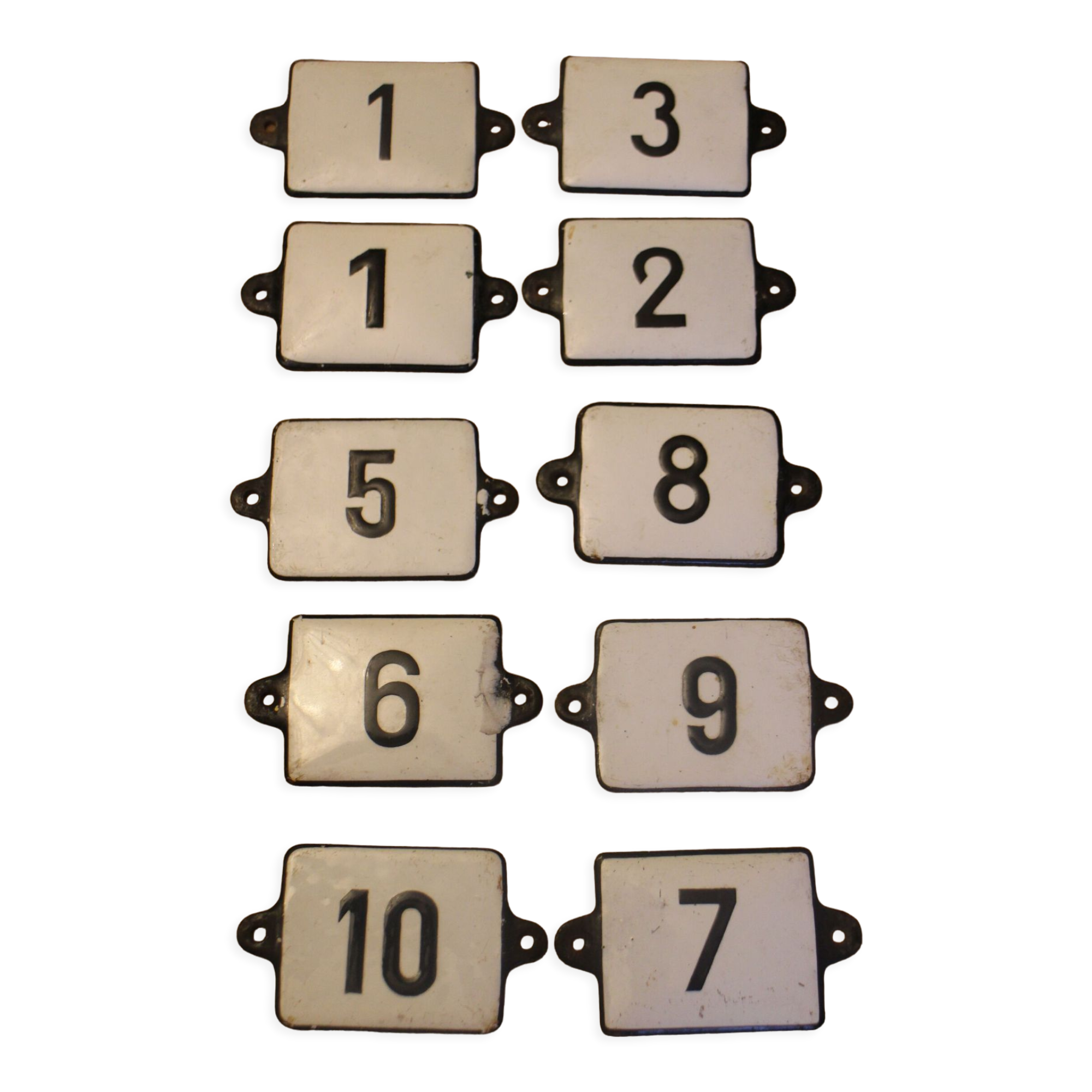 Enamelled rag plates