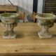 Paire de vases Médicis en pierre reconstituée XXème