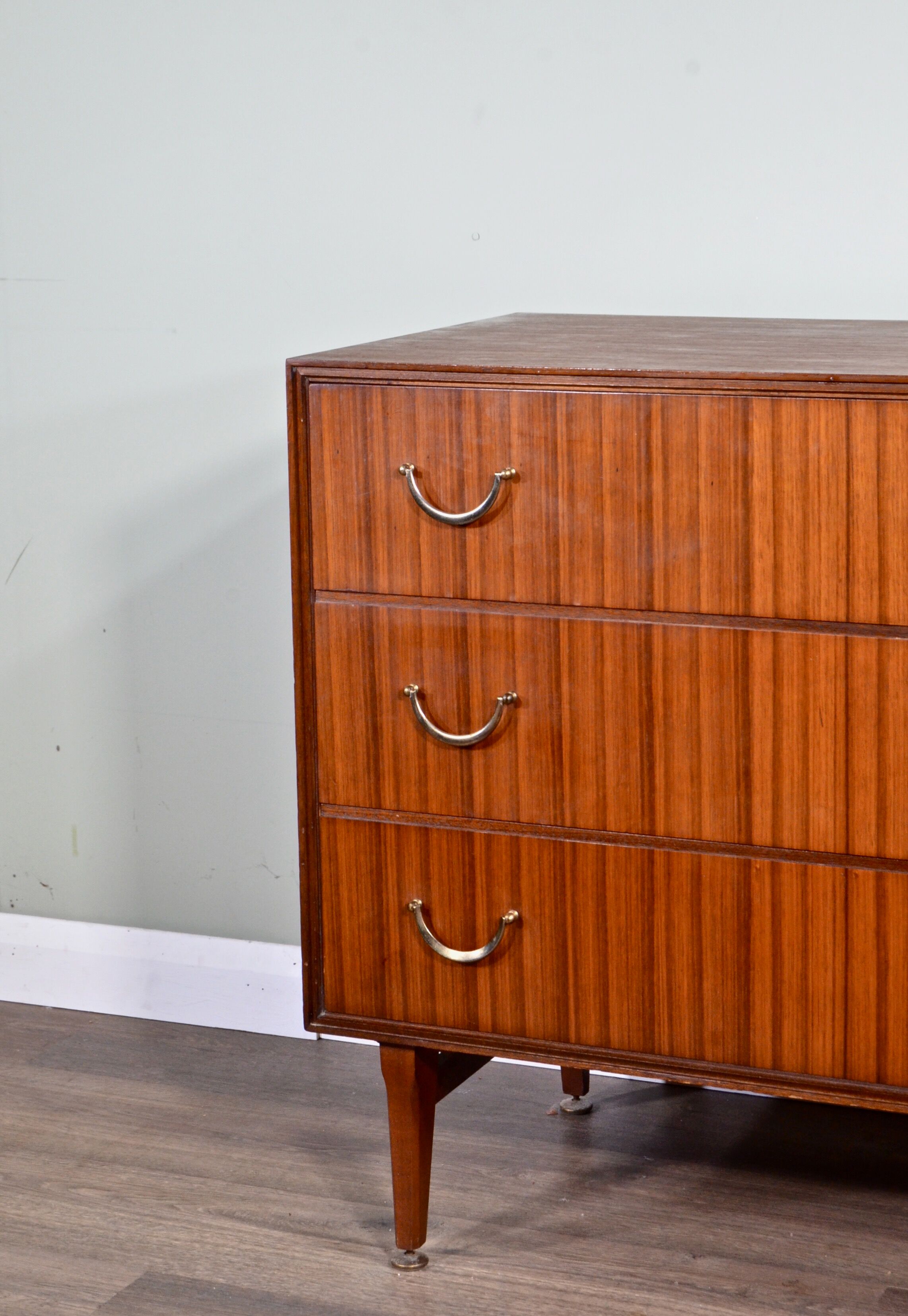 Midcentury Meredew walnut chest of drawers