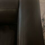 Canapé LC2 en cuir noir – Cassina, Le Corbusier / Perriand / Jeanneret