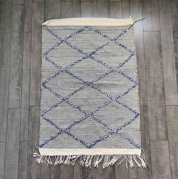 Tapis berbère zanafi losange bleu 105x155 cm