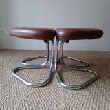 Coffee table and its 4  poufs years 70