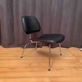 Leather armchair LCM designed by Charles & Ray Eames, Vitra