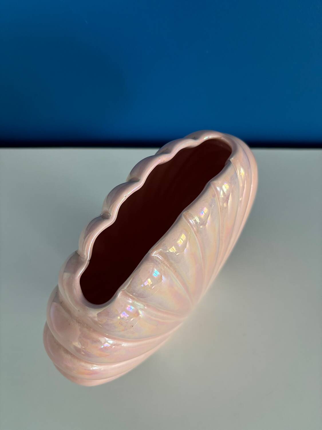 80's pink iridescent shell vase