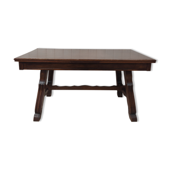 Extendable monastery table