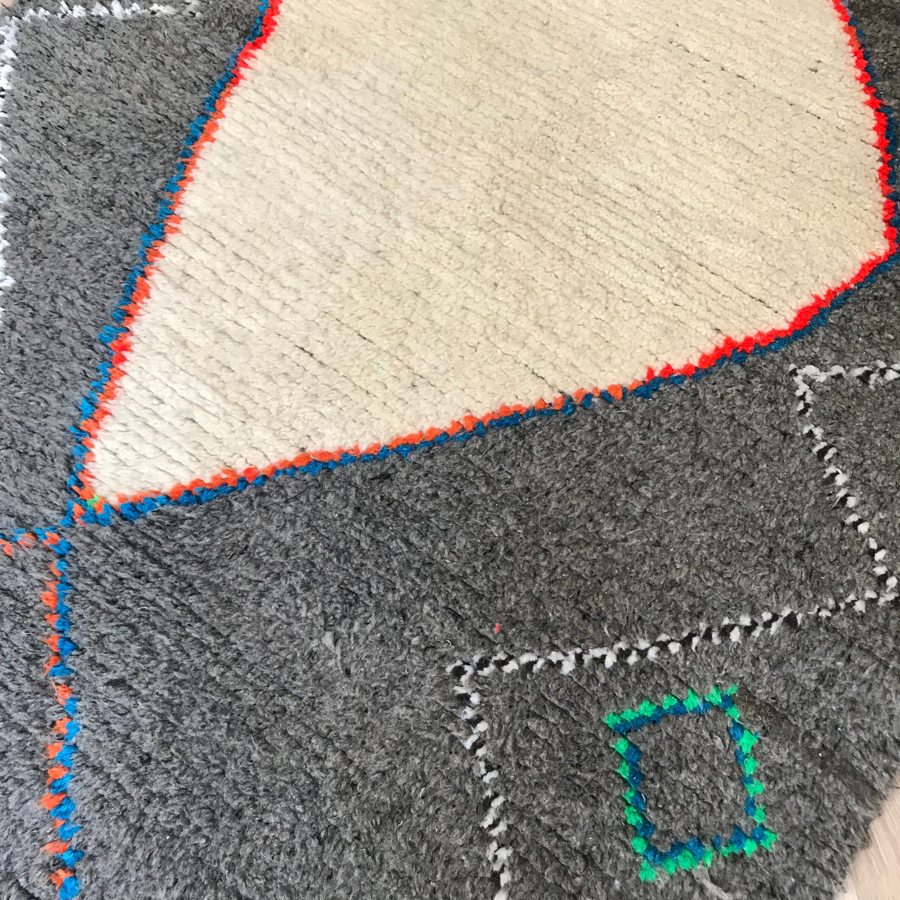 Berber carpet 130x238cm