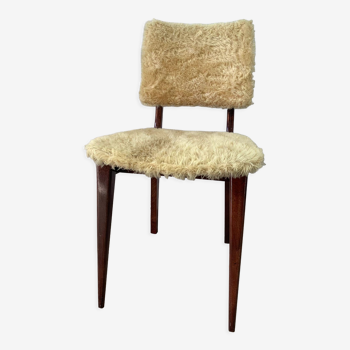 Vintage moumoute chair