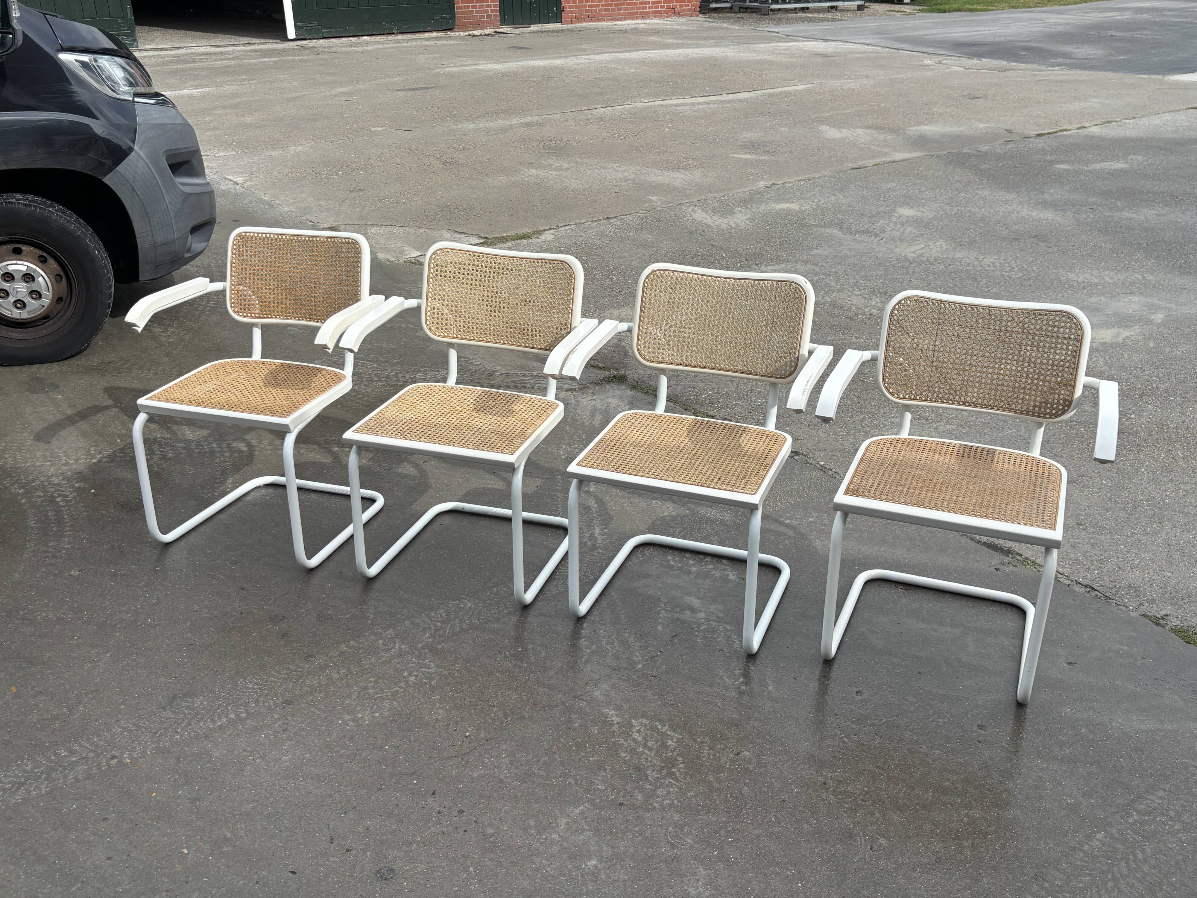 Set of 4 Cesca chairs model B64 with armrests Cesca Marcel breuer design
