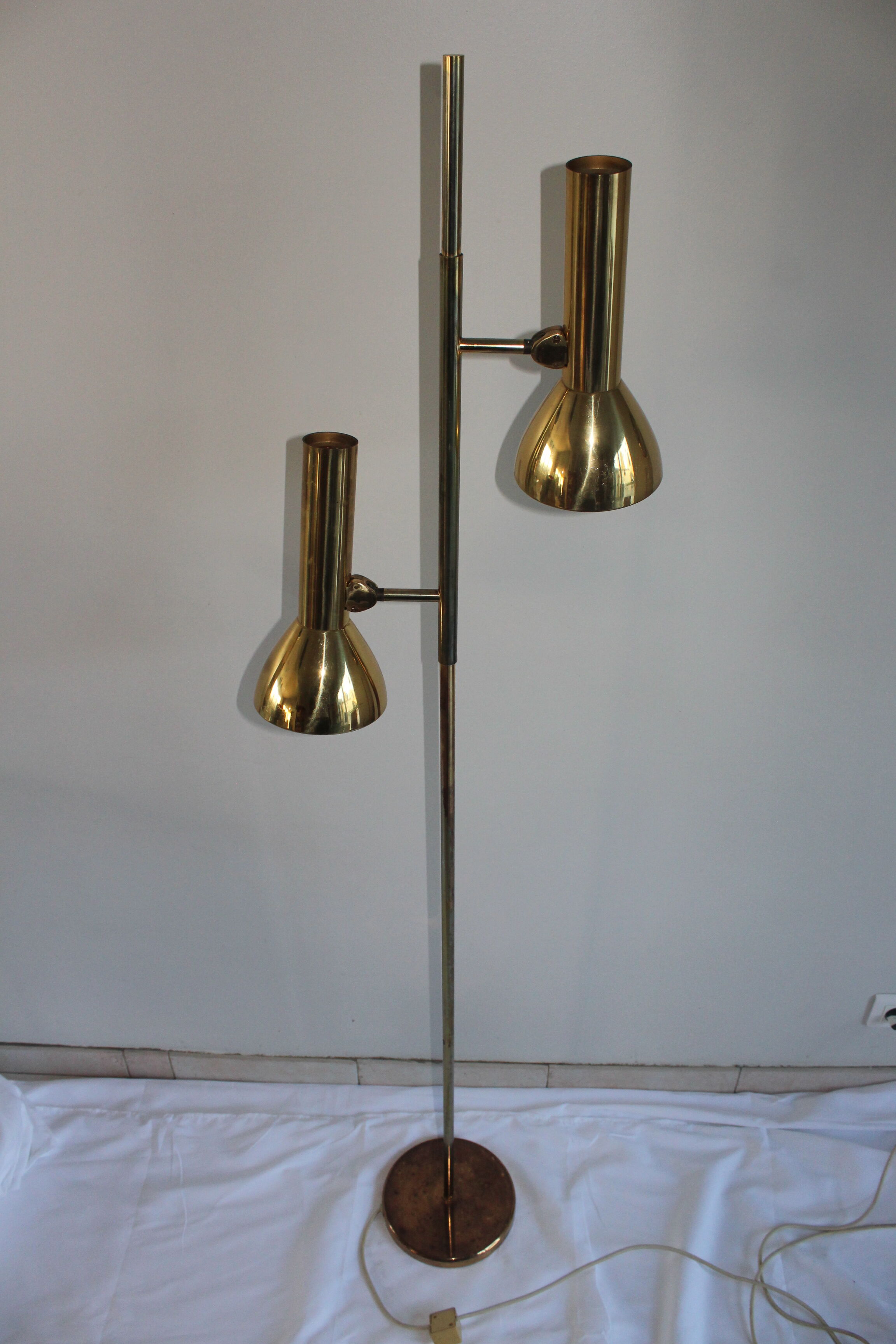Vintage brass floor lamp italian design