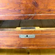 Antique Italian walnut chest of drawers dating to the late 19th centur