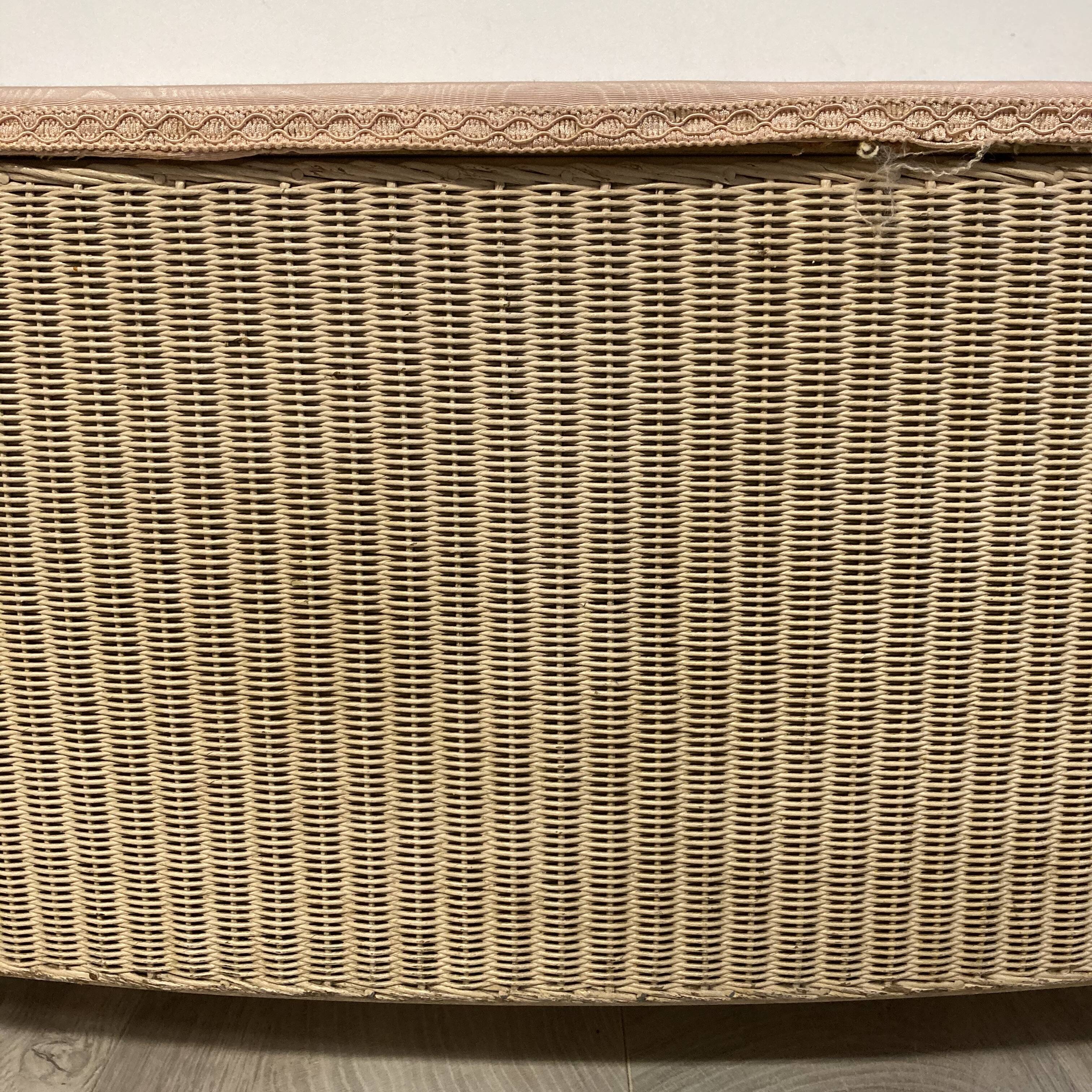 Lloyd Loom wooden box