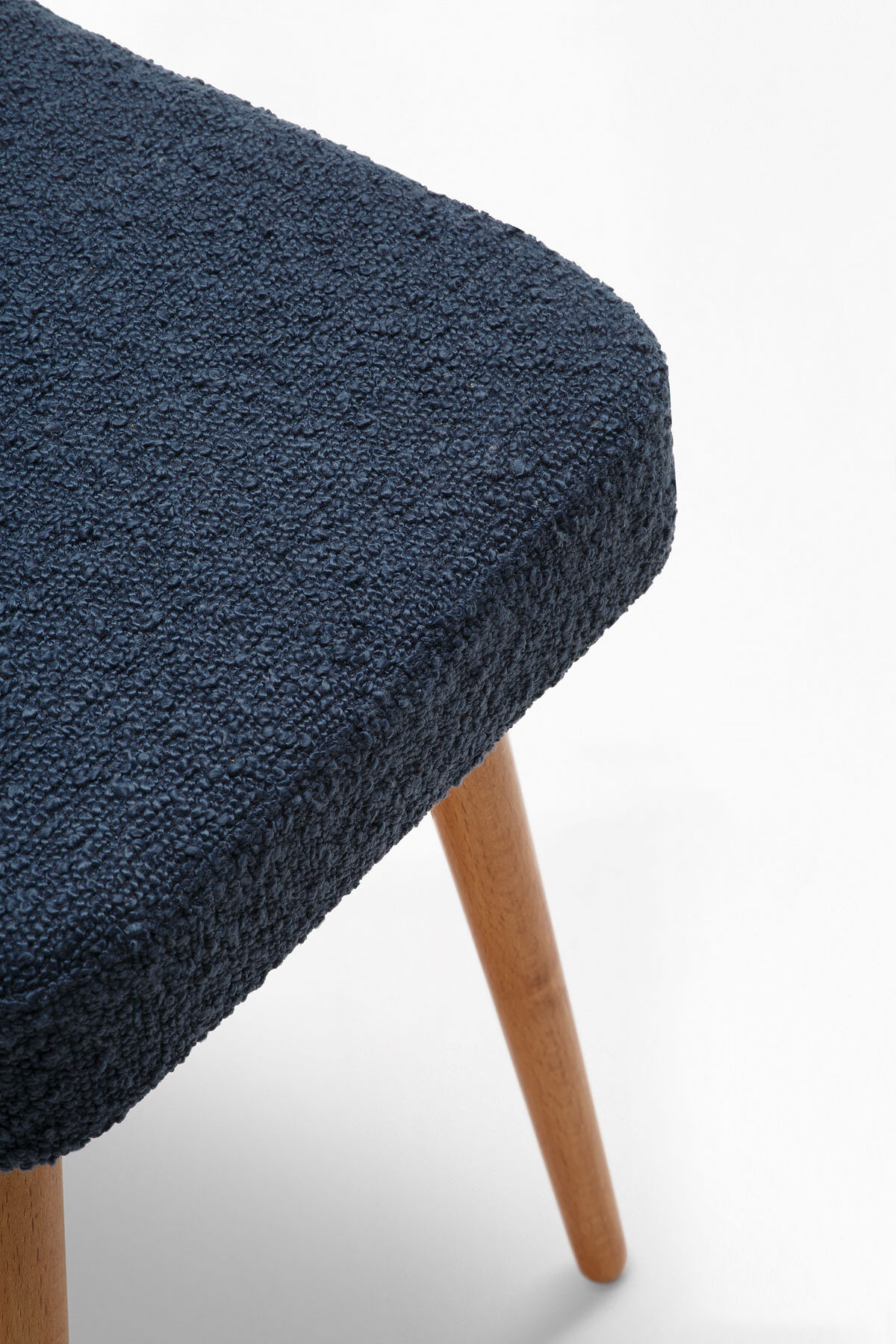 Pair of FOX armchairs with footrest