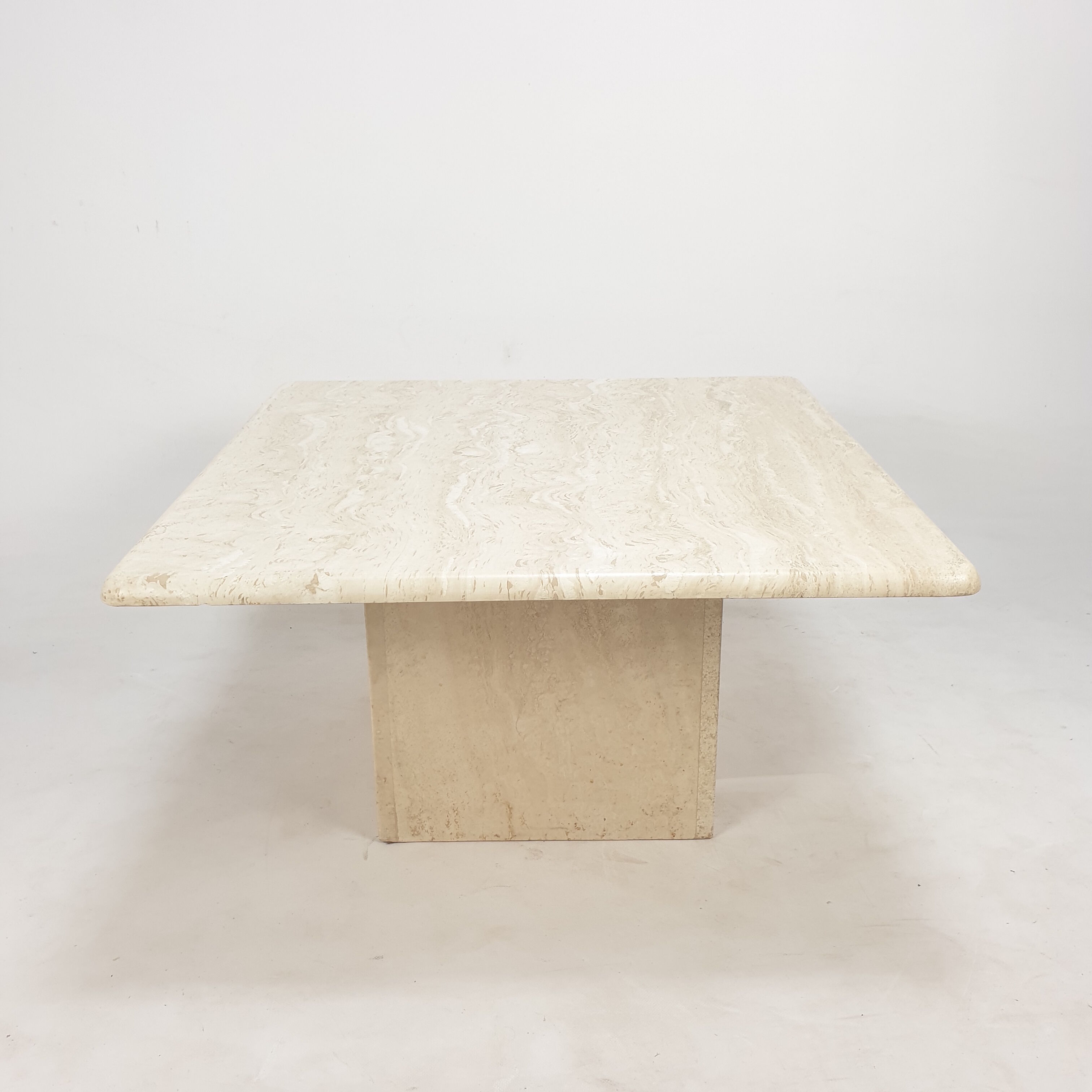 Italian Travertine Coffee Table, 1980s
