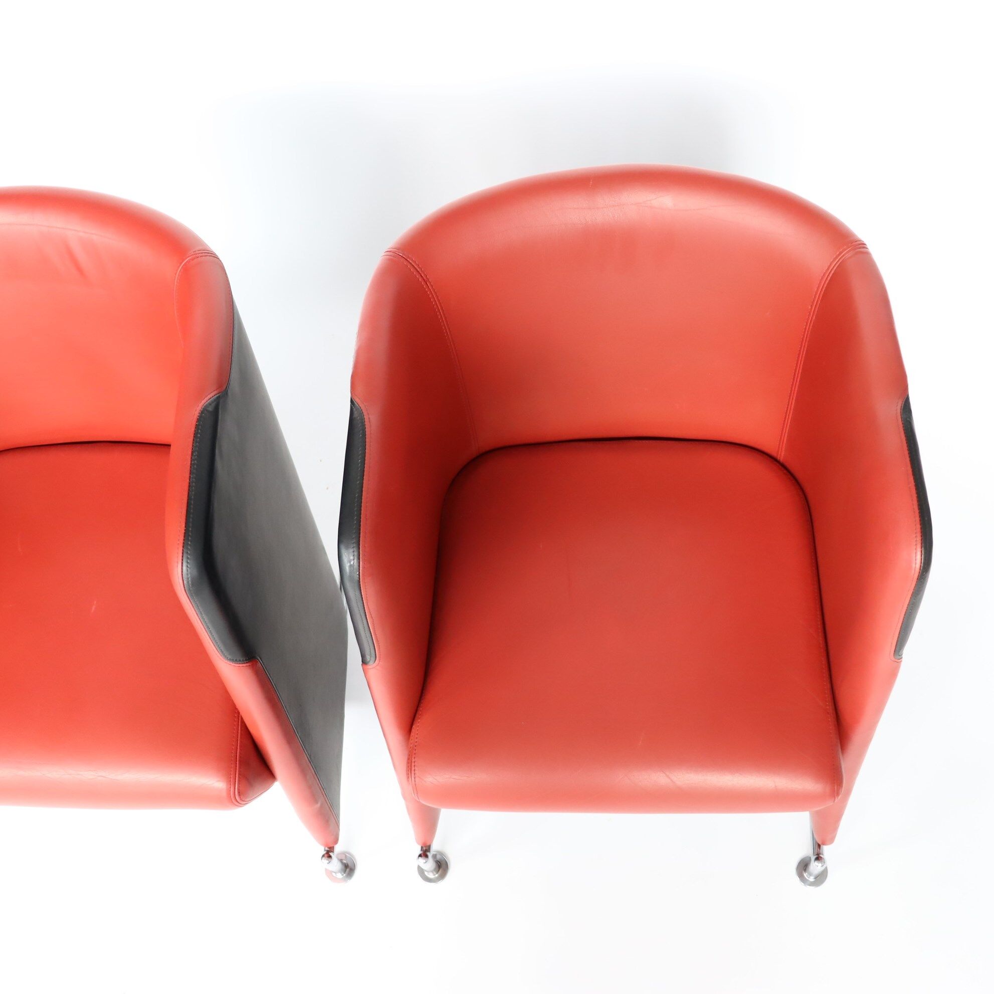 Pair of armchairs by Börge Lindau and Bo Lindekrantz