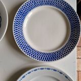 Set of 12 old flat plates