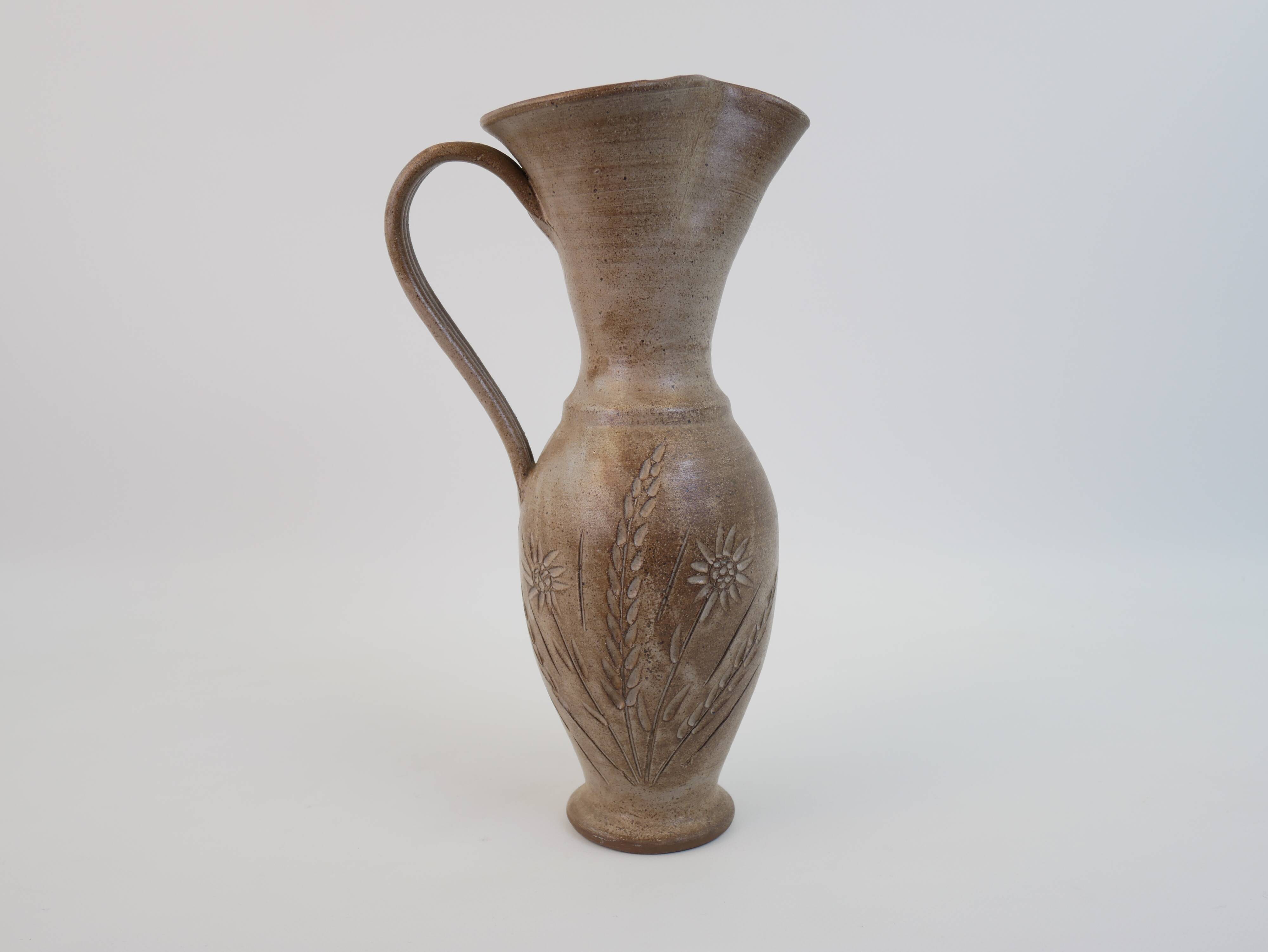 Large chiseled ceramic jug from Vallauris